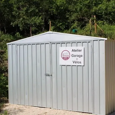 La Peyrade מלון 2*