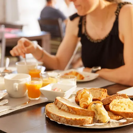 La Peyrade Szálloda 2*